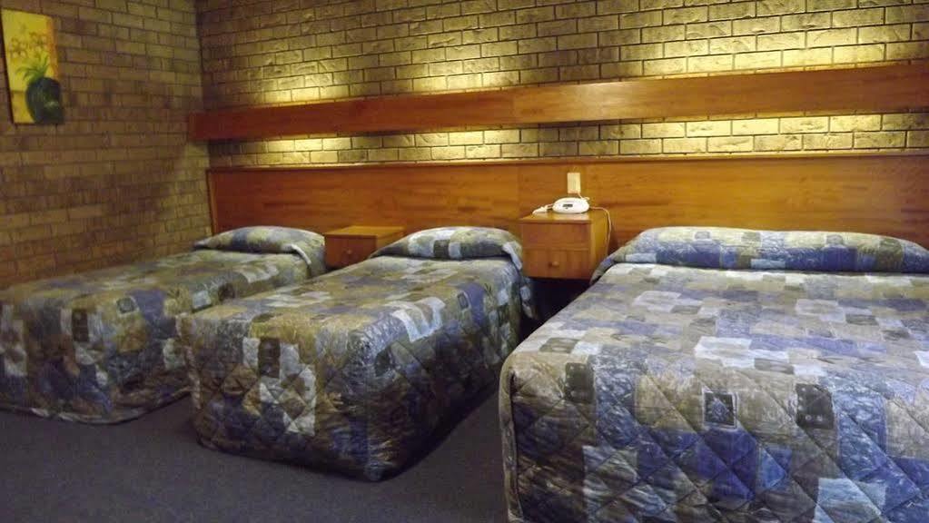 Culcairn Motor Inn 외부 사진