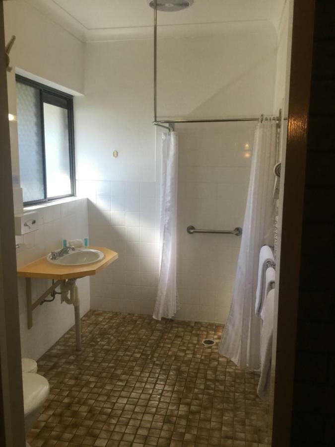 Culcairn Motor Inn 외부 사진